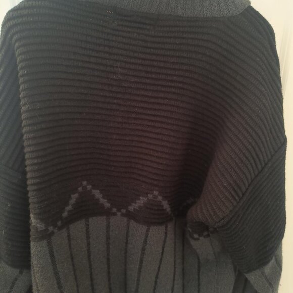Nino Foriero vintage Men's sweater - Large - Picture 6 of 7